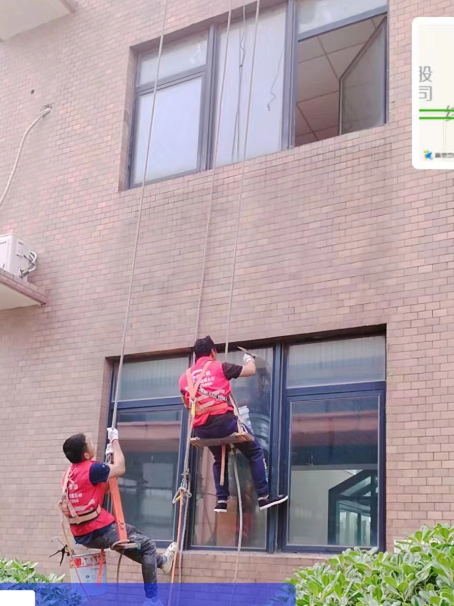 光泽承接各类窗户玻璃维修